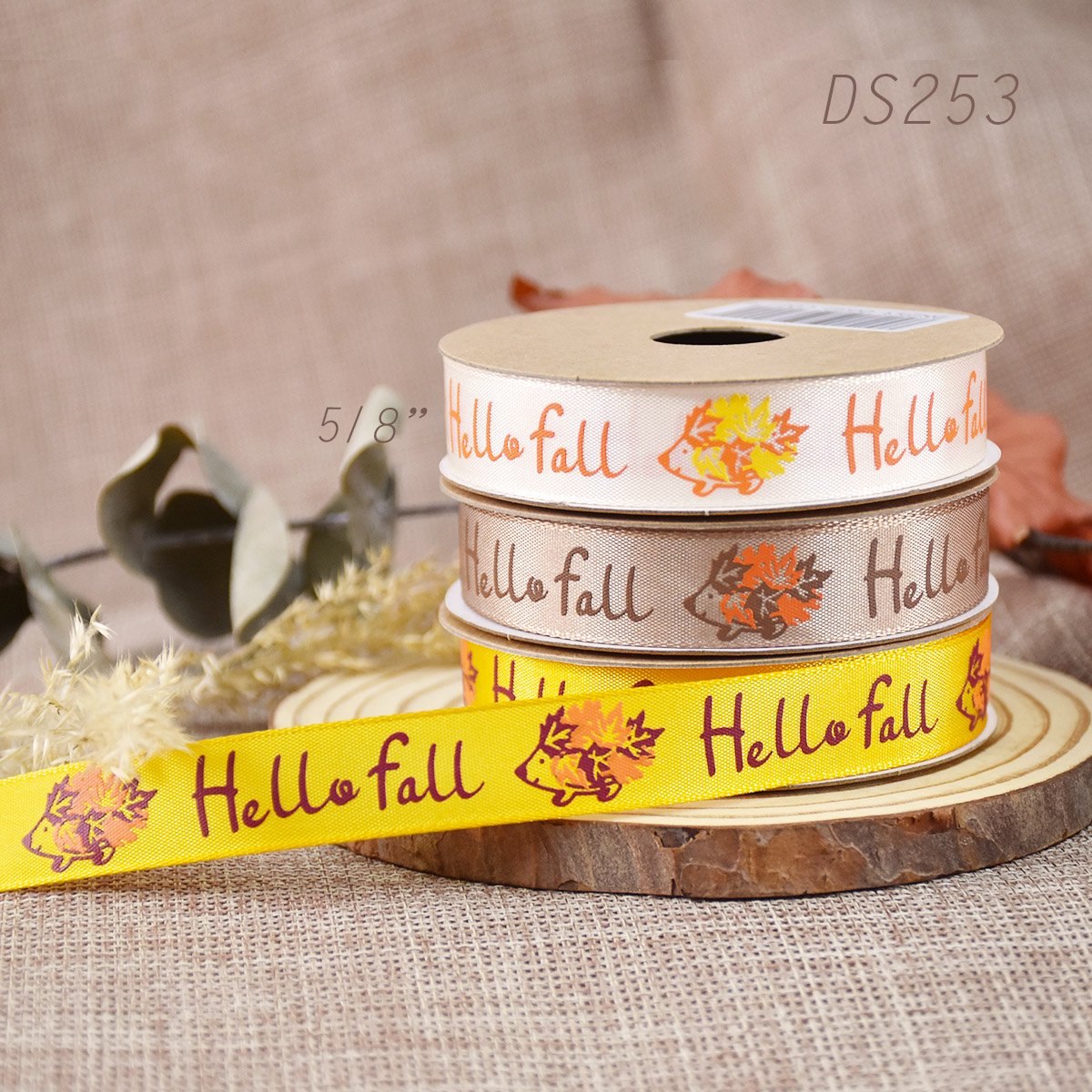 Hedgehog Narrow With Fall Words Ribbon