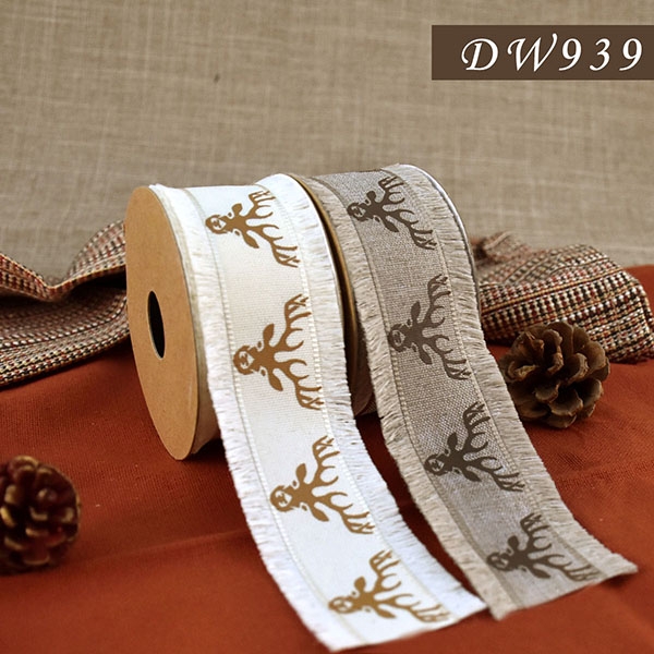 Christmas Reindeer with Frayed Edge Ribbon