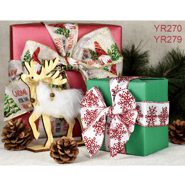 Traditional Christmas Ribbons