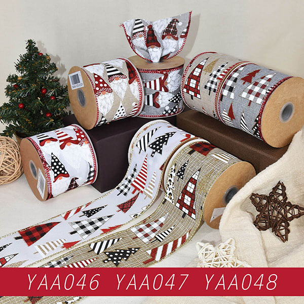 Christmas Plaid Tree and Gnome Ribbon