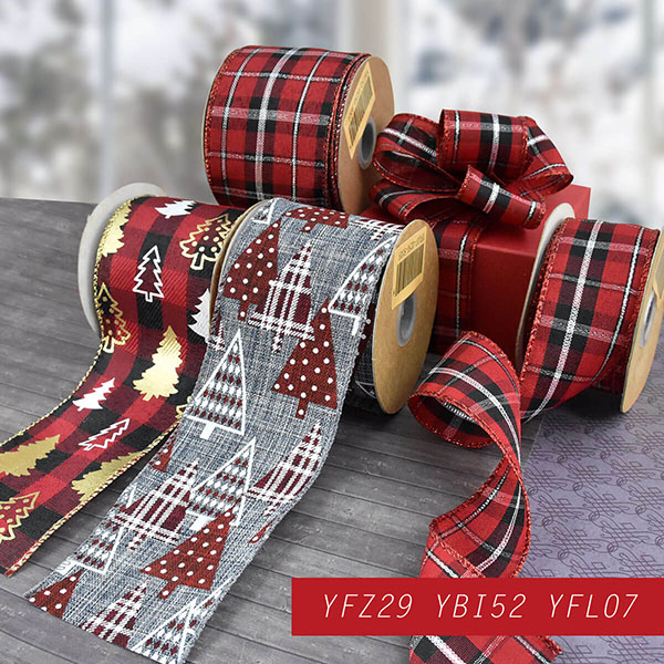 Christmas Tree and Plaid Ribbon