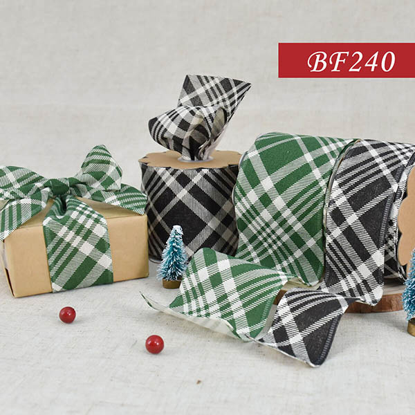 Christmas Plaid Wired Ribbon